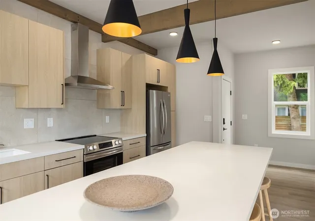 Photo 3 of Single family home for sale at 2302 E Pike St, Seattle, WA 98122 | MLS# NWM2519817 | Listing updated on 2026-09-21