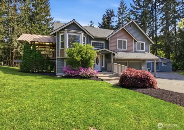 Photo 2 of Sale Pending at 13116 202 Street Ct E, Graham, WA 98338 | MLS# NWM2519934 | Listing updated on 2026-09-20