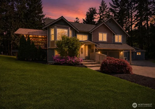 Photo 3 of Sale Pending at 13116 202 Street Ct E, Graham, WA 98338 | MLS# NWM2519934 | Listing updated on 2026-09-20