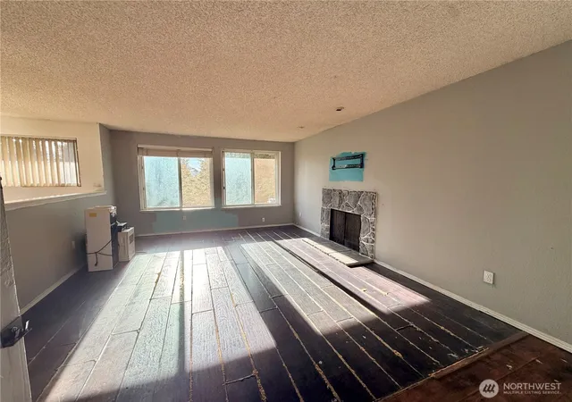 Photo 3 of Sale Pending at 16112 68th Avenue Ct E, Puyallup, WA 98375 | MLS# NWM2519969 | Listing updated on 2026-09-25