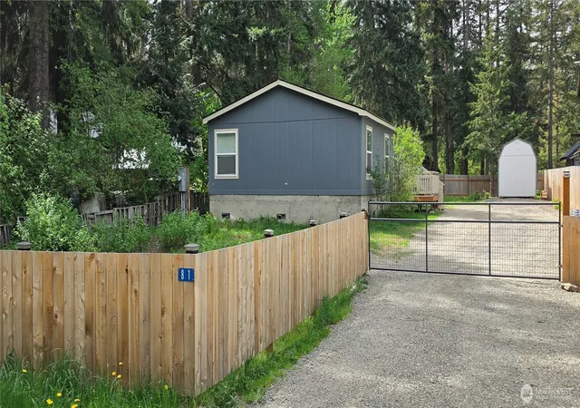 Photo 2 of Manufactured home for sale at 81 Lynx Ln, Cle Elum, WA 98922 | MLS# NWM2519985 | Listing updated on 2026-09-26