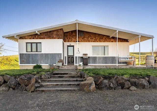 Photo 2 of Single family home for sale at 5119 Sudbury Rd, Walla Walla, WA 99362 | MLS# NWM2520044 | Listing updated on 2026-10-01