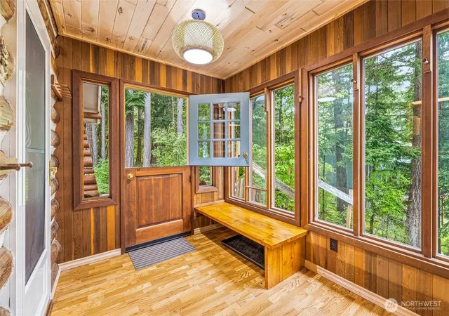 Photo 3 of Single family home for sale at 1136 Island Dr, Lummi Island, WA 98262 | MLS# NWM2520054 | Listing updated on 2026-09-21