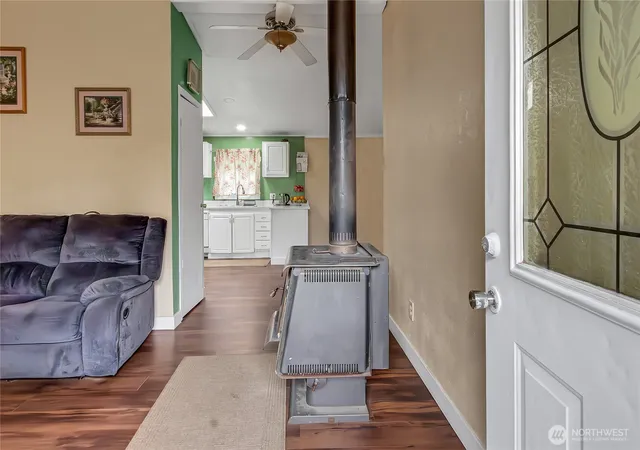 Photo 3 of Manufactured home for sale at 7502 189th Avenue Ct E #9, Puyallup, WA 98375 | MLS# NWM2520066 | Listing updated on 2026-09-21