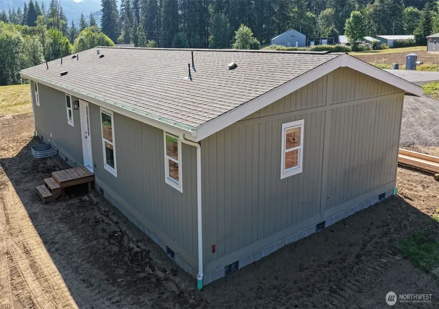Photo 2 of Manufactured home for sale at 133 Norm's Pl, Ariel, WA 98603 | MLS# NWM2520093 | Listing updated on 2026-09-21