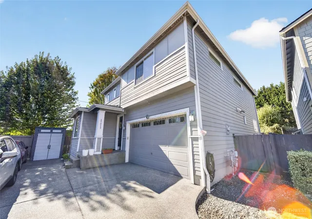 Photo 2 of Sale Pending at 37217 29th Avenue S, Federal Way, WA 98003 | MLS# NWM2520162 | Listing updated on 2026-09-25