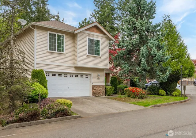 Photo 2 of Townhouse for sale at 28459 34th Avenue S #71, Auburn, WA 98001 | MLS# NWM2520171 | Listing updated on 2026-09-21