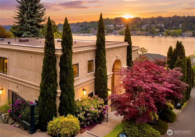 Photo 1 of Mansion for sale at 4616 95th Avenue Ne, Bellevue, WA 98004 | MLS# NWM2520181 | Listing updated on 2026-10-01