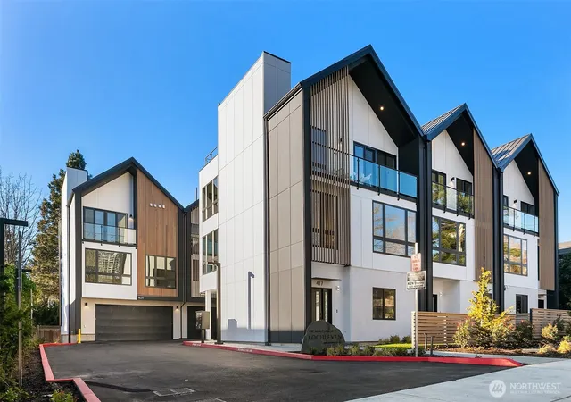 Photo 1 of Townhouse for sale at 415 99th Avenue Ne, Bellevue, WA 98004 | MLS# NWM2520270 | Listing updated on 2026-09-21