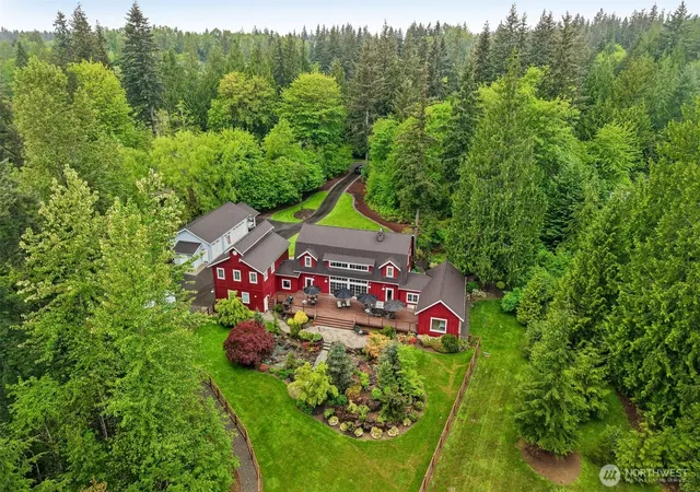 Photo 3 of Single family home for sale at 24827 Ne 80th Street, Redmond, WA 98053 | MLS# NWM2520307 | Listing updated on 2026-09-23