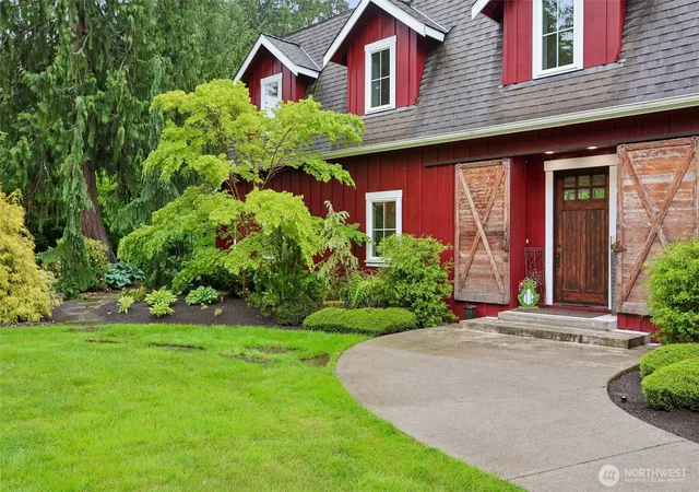 Photo 4 of Single family home for sale at 24827 NE 80th Street, Redmond, WA 98053 | MLS# NWM2520307 | Listing updated on 2026-09-23