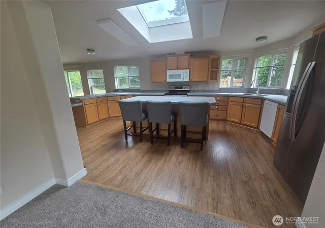 Photo 4 of Manufactured home for sale at 31 Serena Pl, Sequim, WA 98382 | MLS# NWM2520343 | Listing updated on 2026-09-21