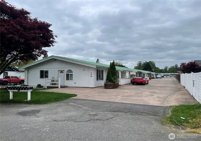 Photo 1 of Multi family home for sale at 109 4th Avenue Se, Pacific, WA 98047 | MLS# NWM2520404 | Listing updated on 2026-09-21