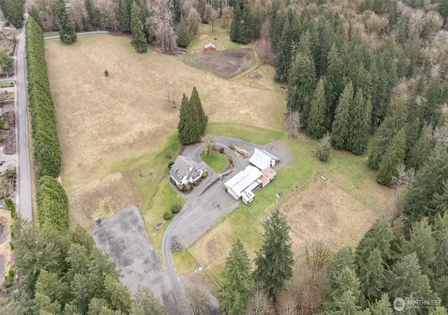Photo 3 of Mansion for sale at 18530 Se 145th Street, Renton, WA 98059 | MLS# NWM2520483 | Listing updated on 2026-09-21