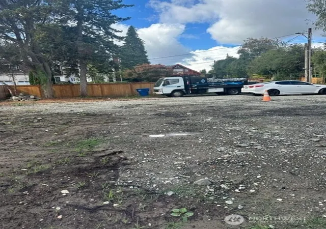 Photo 3 of Land for sale at 7938 Seward Park Ave S #c, Seattle, WA 98118 | MLS# NWM2520485 | Listing updated on 2026-09-21