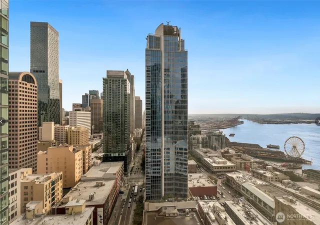 Photo 2 of Condo for sale at 121 Stewart St #2402, Seattle, WA 98101 | MLS# NWM2520510 | Listing updated on 2026-09-22