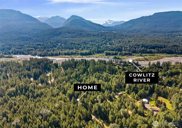 Photo 2 of Manufactured home for sale at 151 Roundwood Ln, Packwood, WA 98361 | MLS# NWM2520584 | Listing updated on 2026-09-21