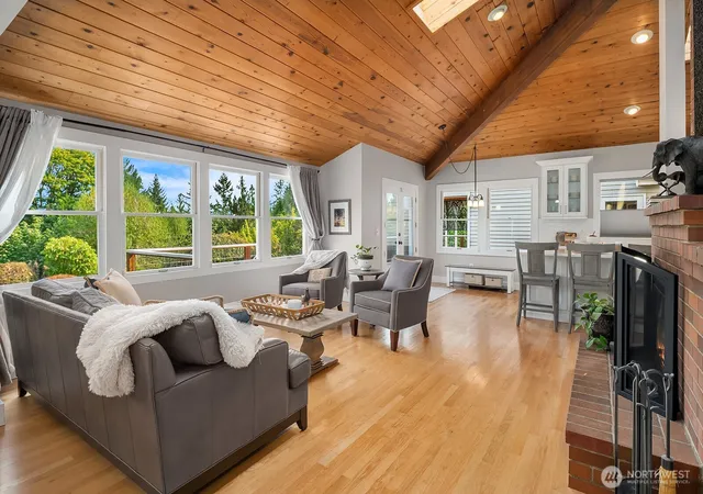 Photo 3 of Single family home for sale at 1718 292nd Place NE, Carnation, WA 98014 | MLS# NWM2520625 | Listing updated on 2026-09-21