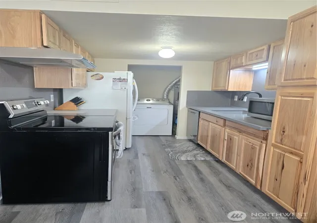 Photo 4 of Condo for sale at 3515 S 160th Street #B-5, Sea Tac, WA 98188 | MLS# NWM2520628 | Listing updated on 2026-09-21