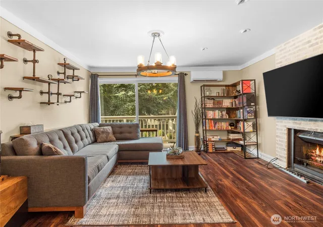 Photo 1 of Sale Pending at 1420 153rd Avenue Ne #4004, Bellevue, WA 98007 | MLS# NWM2520712 | Listing updated on 2026-09-30
