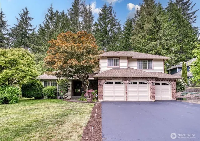 Photo 1 of Single family home for sale at 4717 Se Constitution Ct, Port Orchard, WA 98367 | MLS# NWM2520715 | Listing updated on 2026-09-21