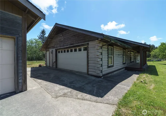 Photo 3 of Single family home for sale at 34414 West Ln, Oysterville, WA 98641 | MLS# NWM2520808 | Listing updated on 2026-09-21