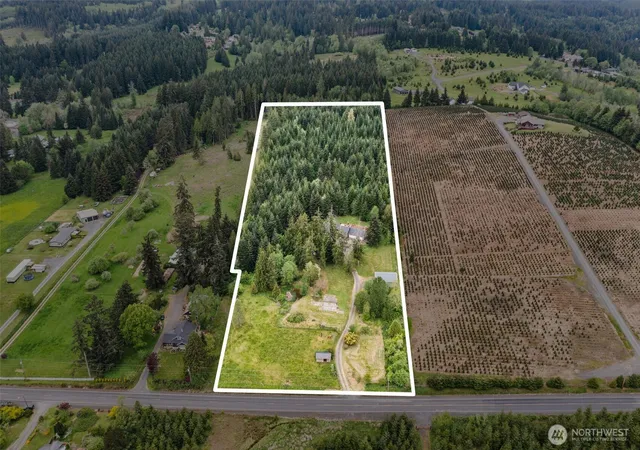 Photo 2 of Single family home for sale at 236 Chilvers Rd, Chehalis, WA 98532 | MLS# NWM2520818 | Listing updated on 2026-10-02