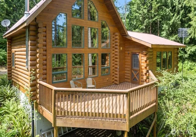 Photo 2 of Single family home for sale at 214 Cougar Crst Rd, Sequim, WA 98382 | MLS# NWM2520835 | Listing updated on 2026-09-21