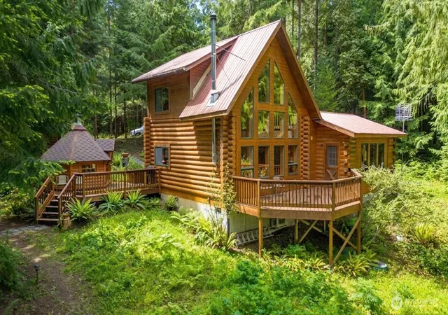 Photo 3 of Single family home for sale at 214 Cougar Crst Rd, Sequim, WA 98382 | MLS# NWM2520835 | Listing updated on 2026-09-21