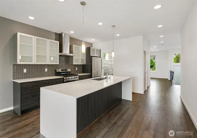 Photo 4 of Sale Pending at 221 NW 50th Street, Seattle, WA 98107 | MLS# NWM2520897 | Listing updated on 2026-09-22