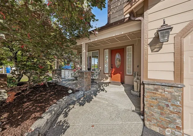 Photo 3 of Sale Pending at 13811 68th Avenue Ct E, Puyallup, WA 98373 | MLS# NWM2520946 | Listing updated on 2026-09-25