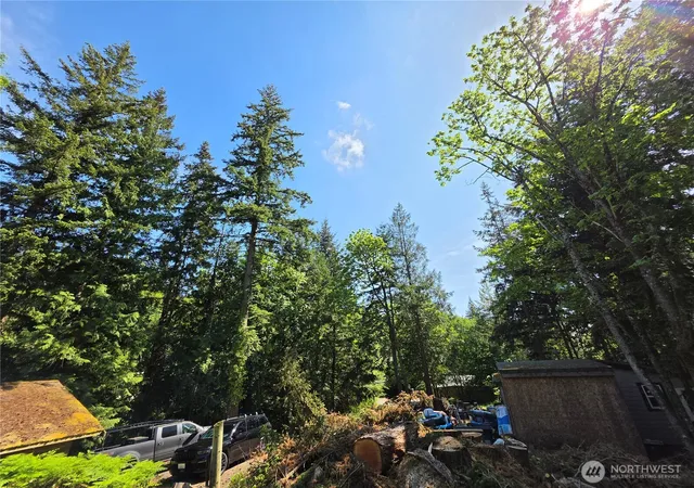 Photo 2 of Sale Pending at 4225 Jimi Hendrix Way, Bellingham, WA 98226 | MLS# NWM2520977 | Listing updated on 2026-09-30