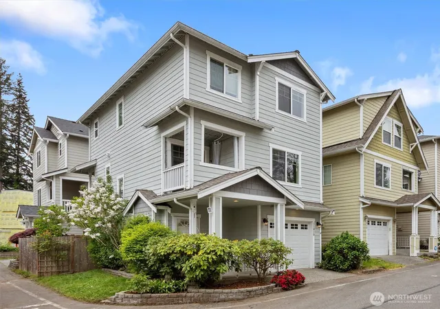 Photo 1 of Townhouse for sale at 11810 14th Avenue W #14, Everett, WA 98204 | MLS# NWM2520997 | Listing updated on 2026-09-29