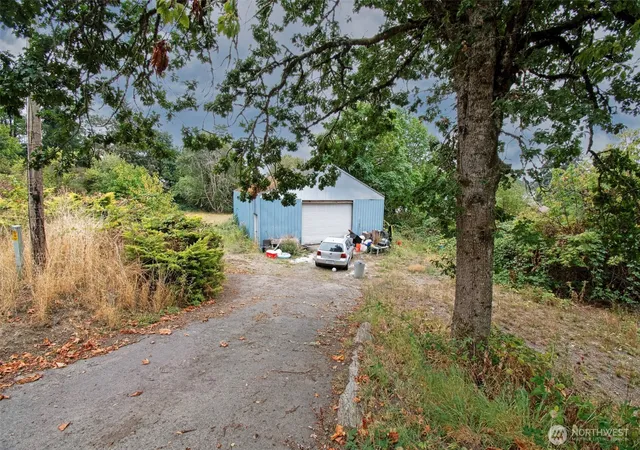 Photo 1 of Sale Pending at 406 Chehalis, Kalama, WA 98625 | MLS# NWM2521075 | Listing updated on 2026-09-25