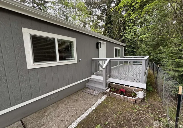 Photo 3 of Manufactured home for sale at 12615 NE 189th Street, Bothell, WA 98011 | MLS# NWM2521133 | Listing updated on 2026-09-21