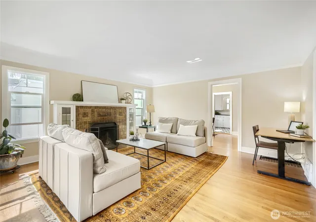 Photo 3 of House for sale at 5755 25th Avenue NE, Seattle, WA 98105 | MLS# NWM2521185 | Listing updated on 2026-09-30