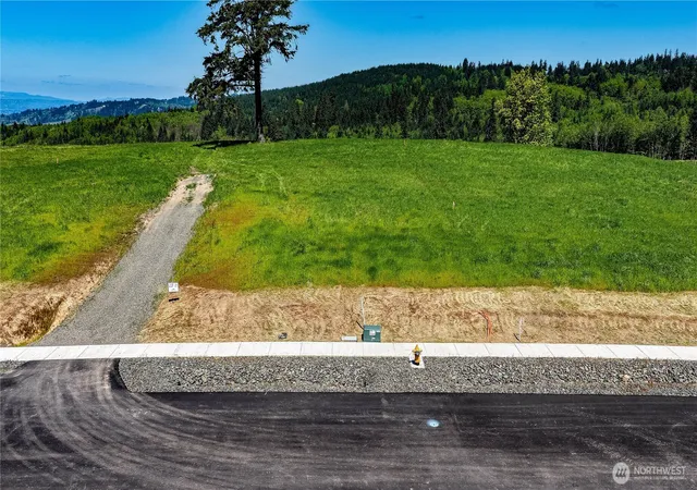 Photo 3 of Land for sale at 0 Starlight Ct #21, Kalama, WA 98625 | MLS# NWM2521203 | Listing updated on 2026-09-21
