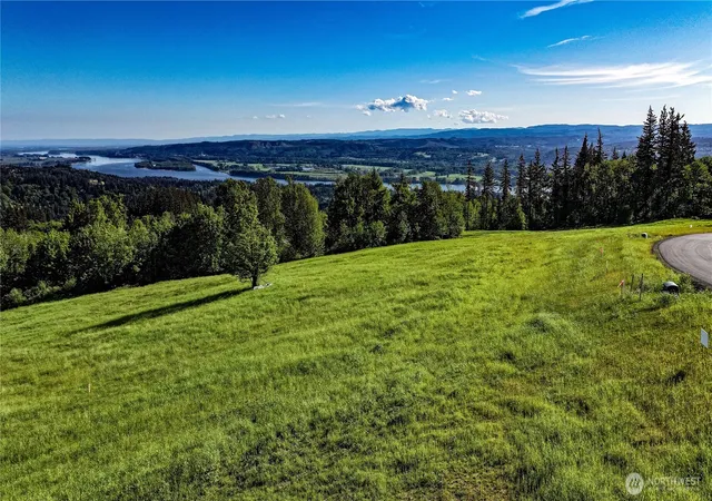 Photo 2 of Land for sale at 0 Sundance Ct #29, Kalama, WA 98625 | MLS# NWM2521214 | Listing updated on 2026-09-21