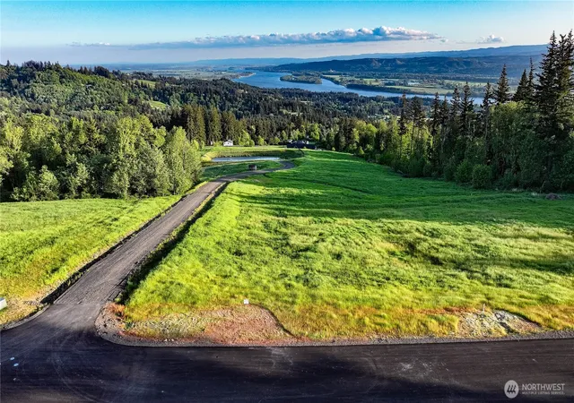 Photo 2 of Land for sale at 0 Sundance Ct #32, Kalama, WA 98625 | MLS# NWM2521222 | Listing updated on 2026-09-21