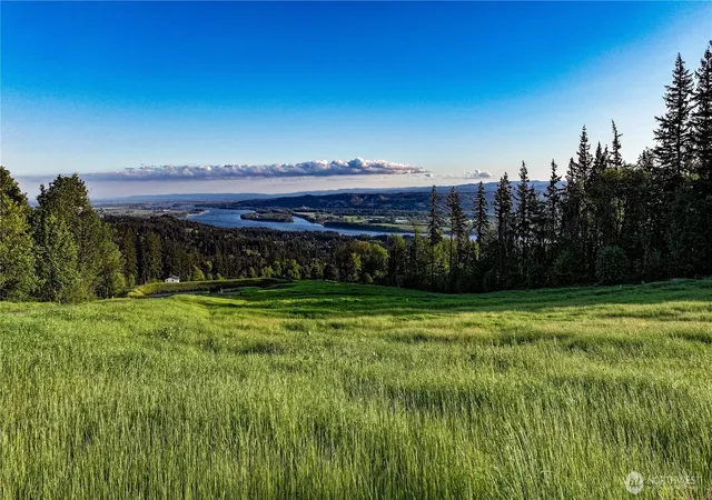 Photo 3 of Land for sale at 0 Sundance Ct #32, Kalama, WA 98625 | MLS# NWM2521222 | Listing updated on 2026-09-21