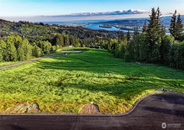 Photo 2 of Land for sale at 0 Sundance Ct #33, Kalama, WA 98625 | MLS# NWM2521223 | Listing updated on 2026-09-21