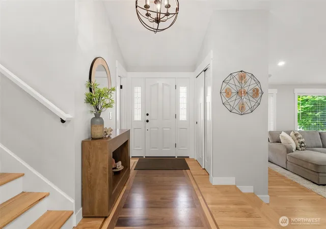 Photo 3 of Single family home for sale at 32 Cascade Key, Bellevue, WA 98006 | MLS# NWM2521225 | Listing updated on 2026-09-21