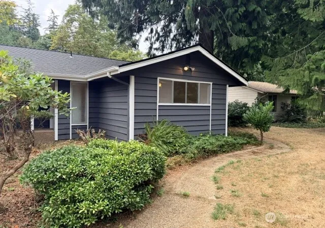 Photo 1 of Single family home for sale at 14717 206th Avenue Se, Renton, WA 98059 | MLS# NWM2521268 | Listing updated on 2026-09-21