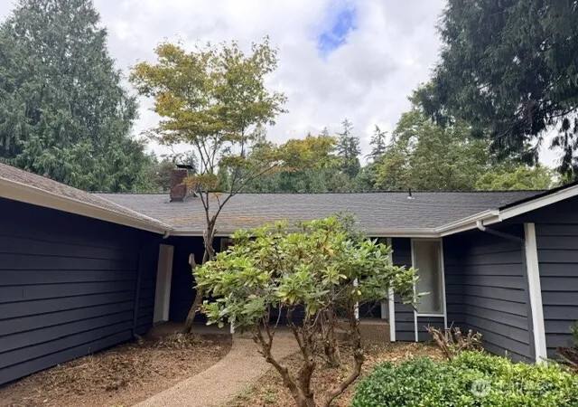 Photo 2 of Single family home for sale at 14717 206th Avenue Se, Renton, WA 98059 | MLS# NWM2521268 | Listing updated on 2026-09-21