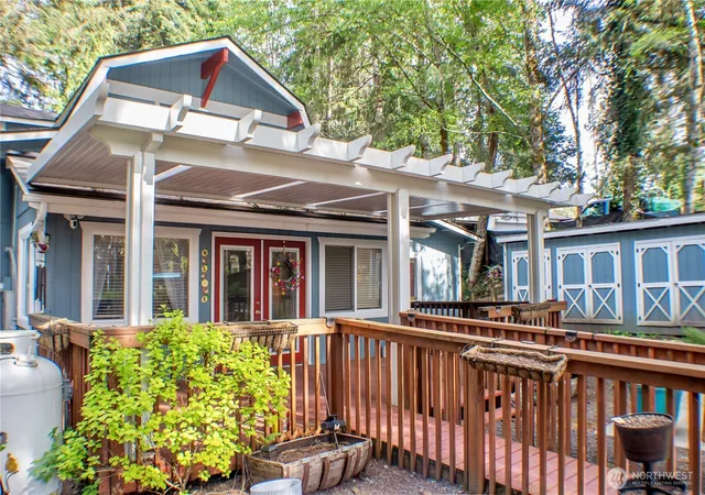 Photo 4 of Single family home for sale at 1130 E Timberlake Dr, Shelton, WA 98584 | MLS# NWM2521317 | Listing updated on 2026-09-29