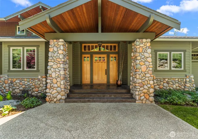 Photo 3 of Single family home for sale at 10665 North Rd, Leavenworth, WA 98826 | MLS# NWM2521347 | Listing updated on 2026-09-21