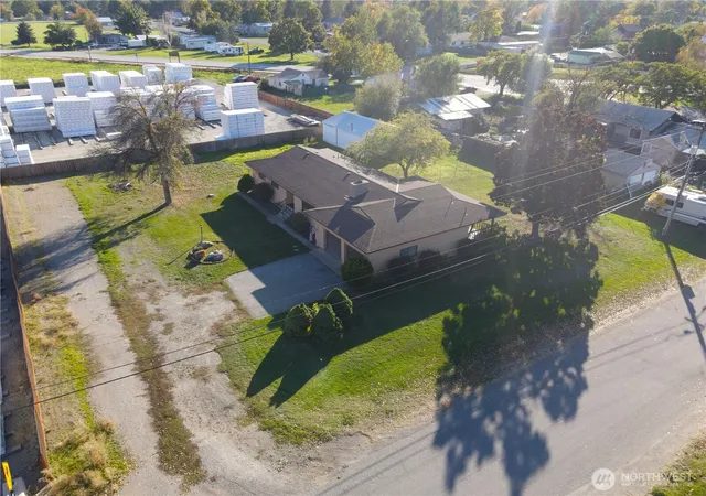 Photo 1 of Single family home for sale at 504 9th Avenue, Oroville, WA 98844 | MLS# NWM2521379 | Listing updated on 2026-10-10