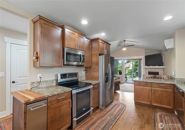 Photo 4 of Single family home for sale at 745 Albion Ave SE, Ocean Shores, WA 98569 | MLS# NWM2521400 | Listing updated on 2026-09-21