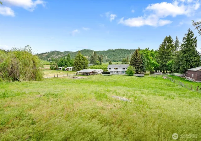 Photo 4 of Single family home for sale at 9656 North Rd, Peshastin, WA 98847 | MLS# NWM2521454 | Listing updated on 2026-09-21