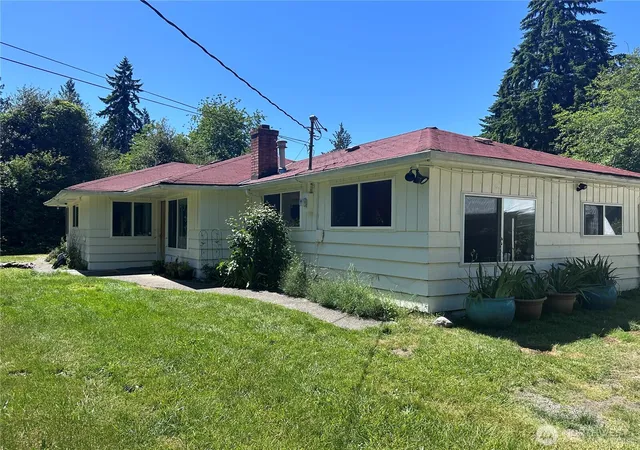 Photo 2 of Single family home for sale at 4495 Nw Newberry Ln, Bremerton, WA 98312 | MLS# NWM2521486 | Listing updated on 2026-09-21